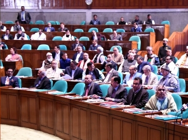 President Hamid urges to bring all-round development of people 